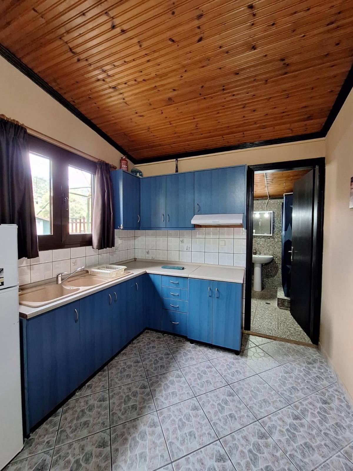 Platanes Apartments Skála Marión エクステリア 写真
